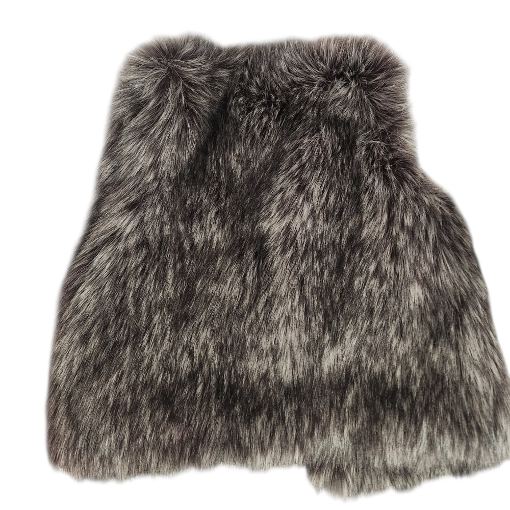 Michael Kors Faux Fur Vest Coyote Sliver Gray - Picture 2 of 4